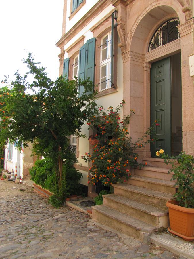 Eolos House Cunda Ayvalı Esterno foto